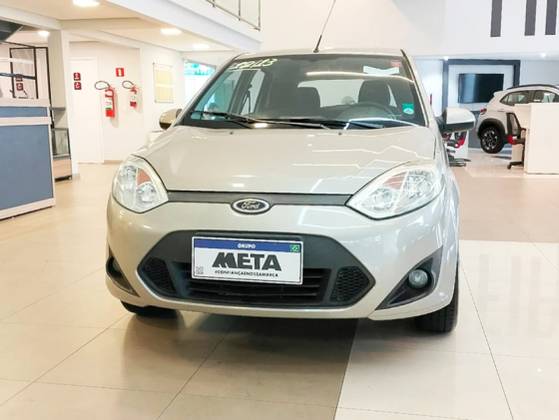 FORD FIESTA 1.6 MPI HATCH 8V FLEX 4P MANUAL FORD FIESTA 1.6 MPI HATCH 8V FLEX 4P MANUAL